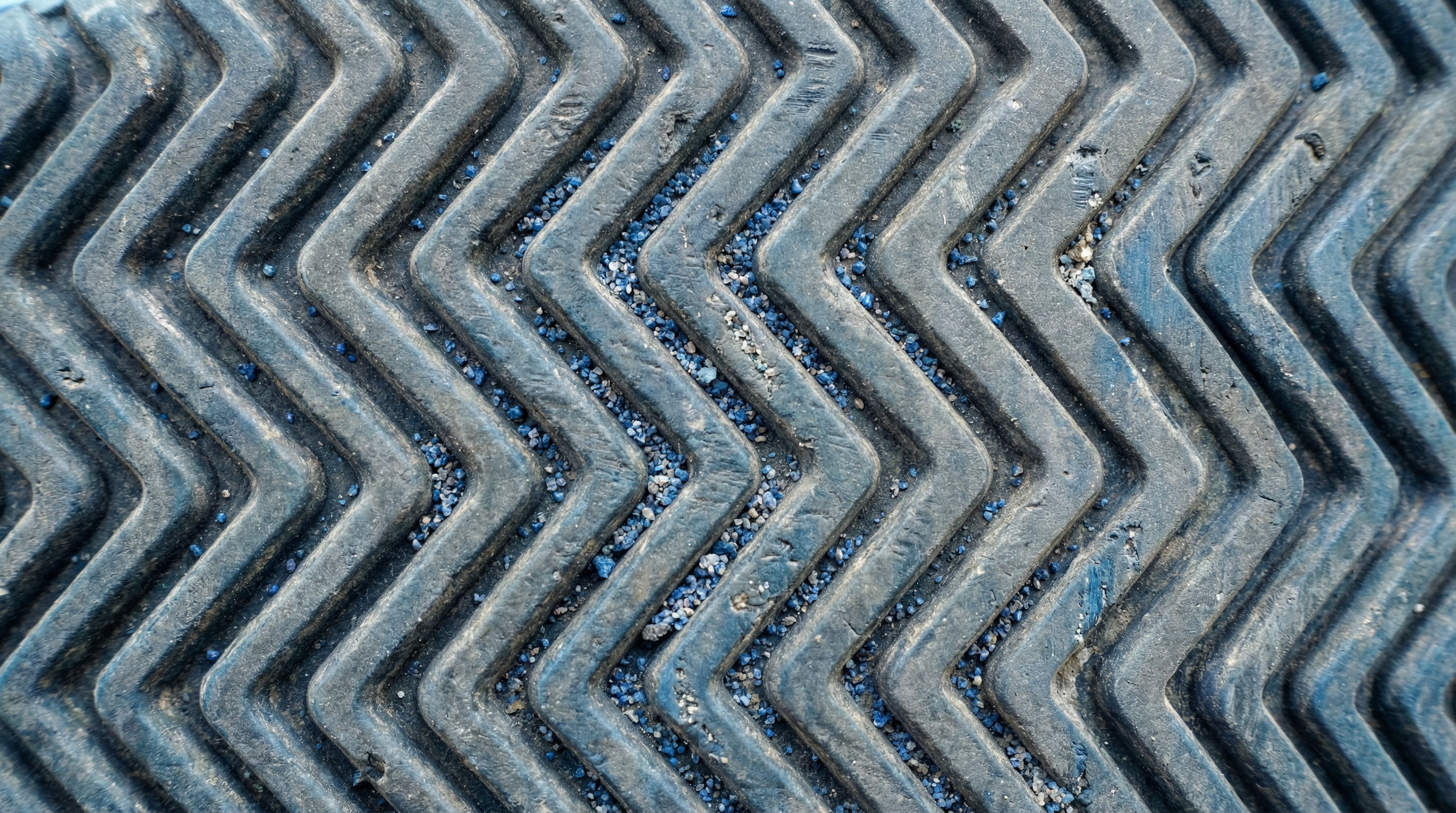 padel court shoe sole macro index 4.jpeg