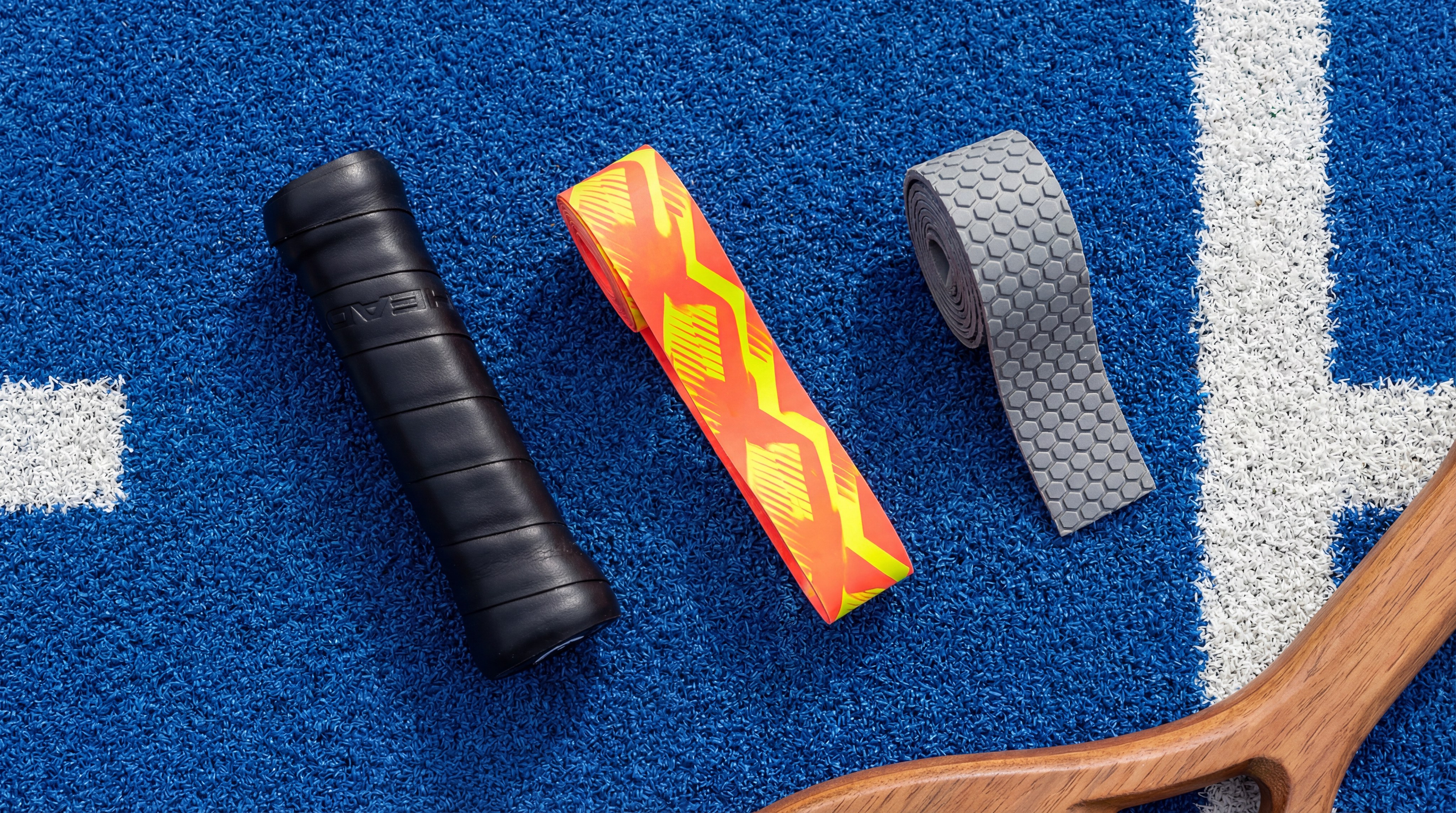 padel grips flatlay arrangement
