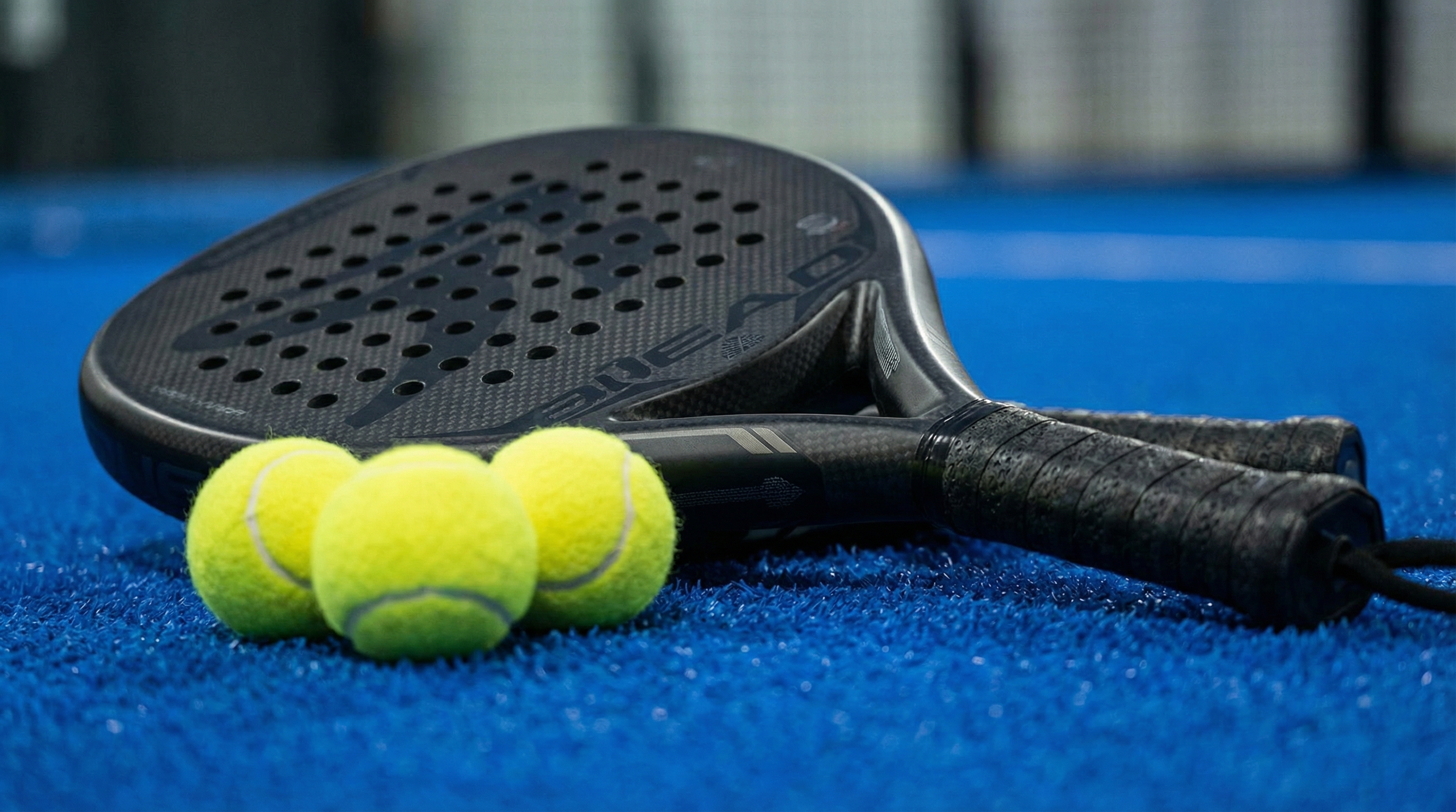 Carbon-Fiber Racket Image