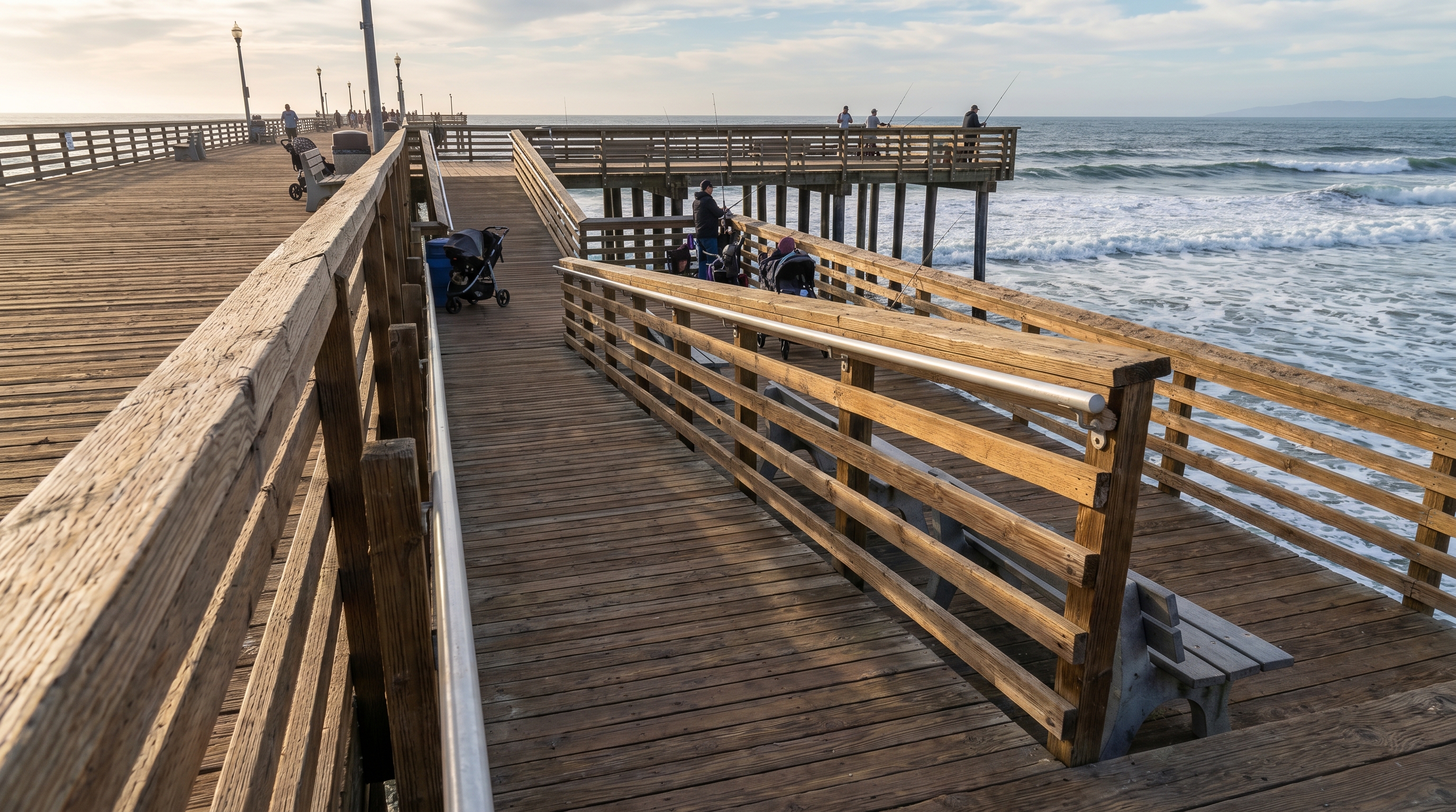 Pismo Beach pier closeup