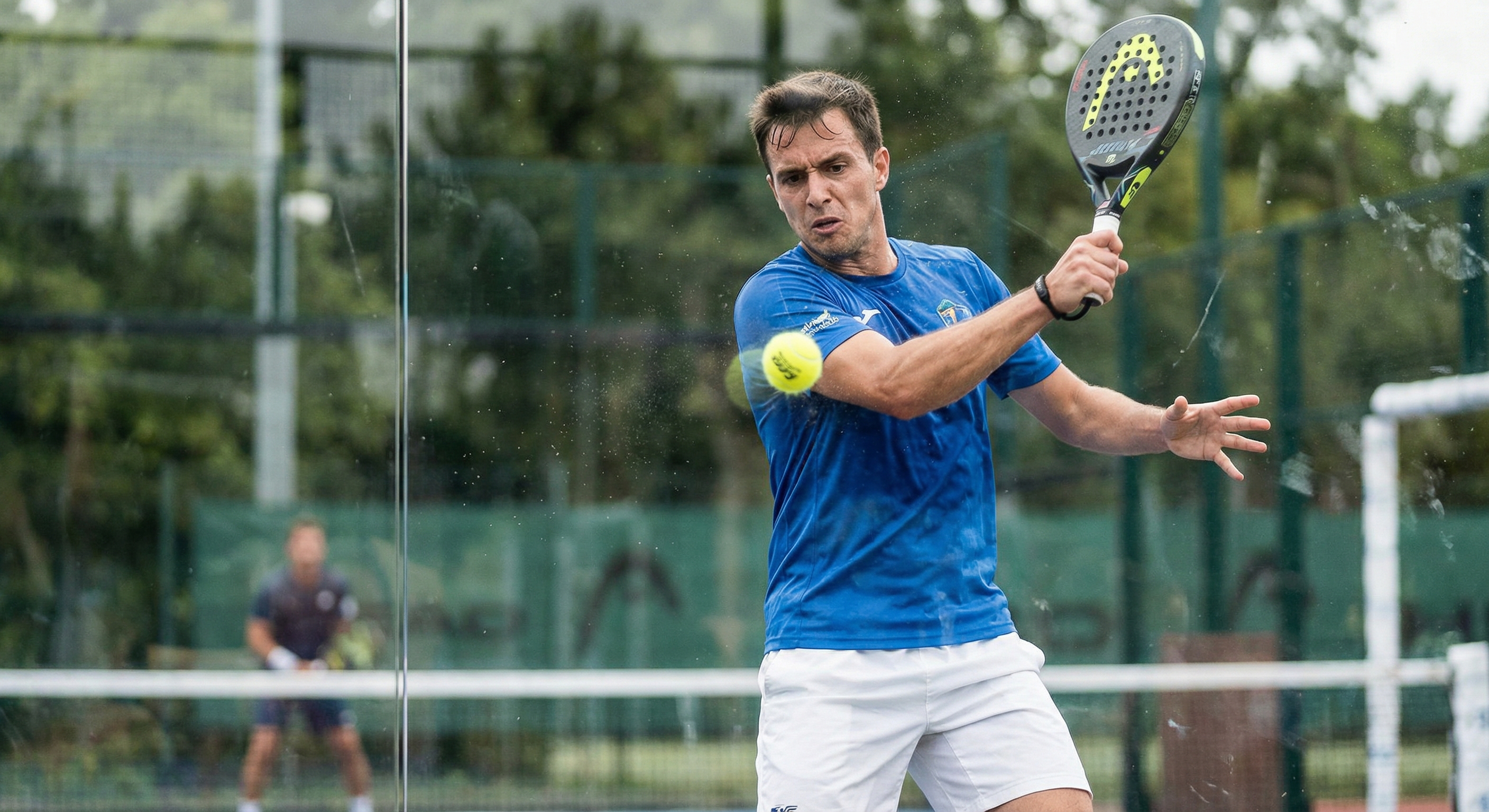 padel wall action